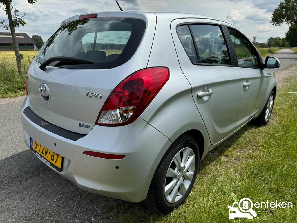 Foto van kenteken 6-TZR-87