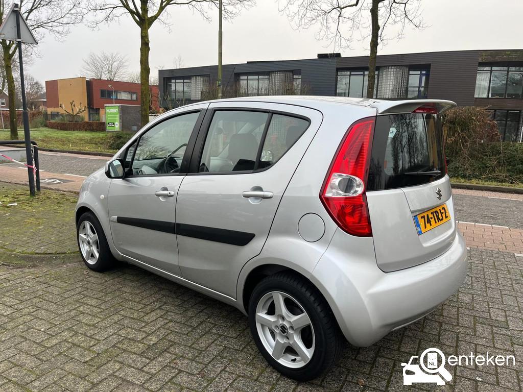 Foto van kenteken 74-TRJ-2