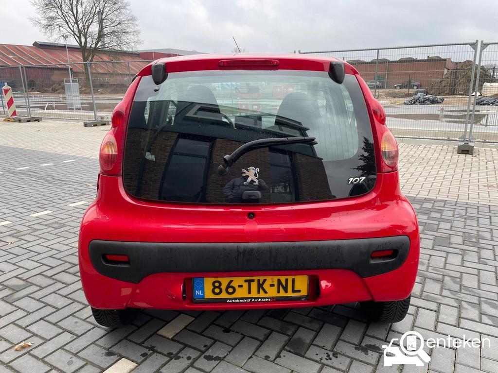 Foto van kenteken 86-TK-NL