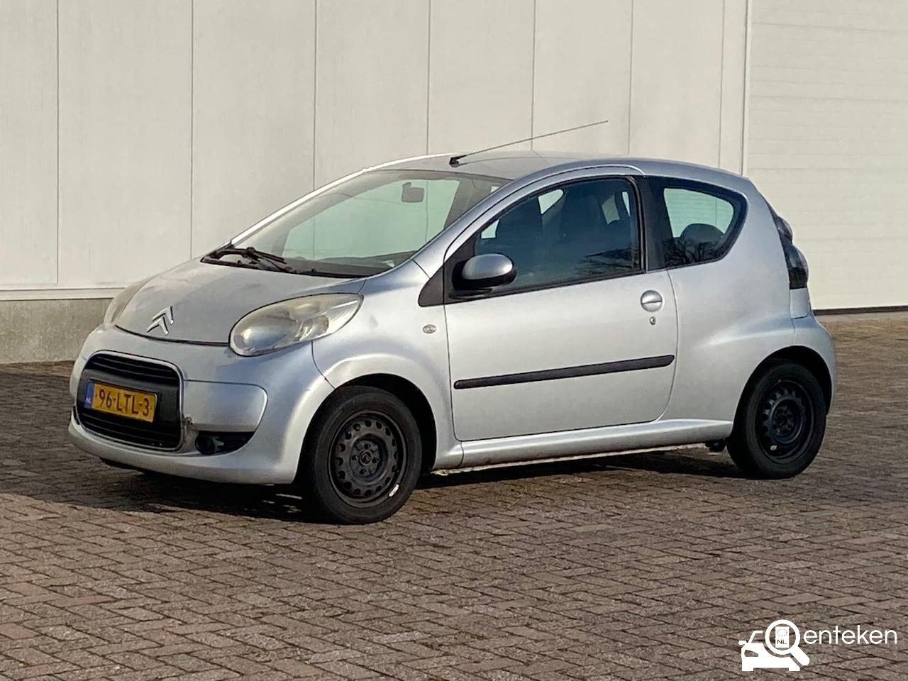 Foto van kenteken 96-LTL-3