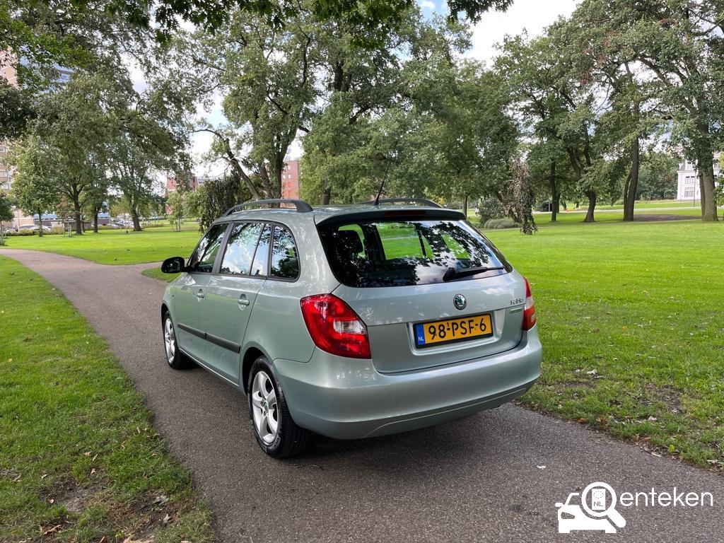 Foto van kenteken 98-PSF-6