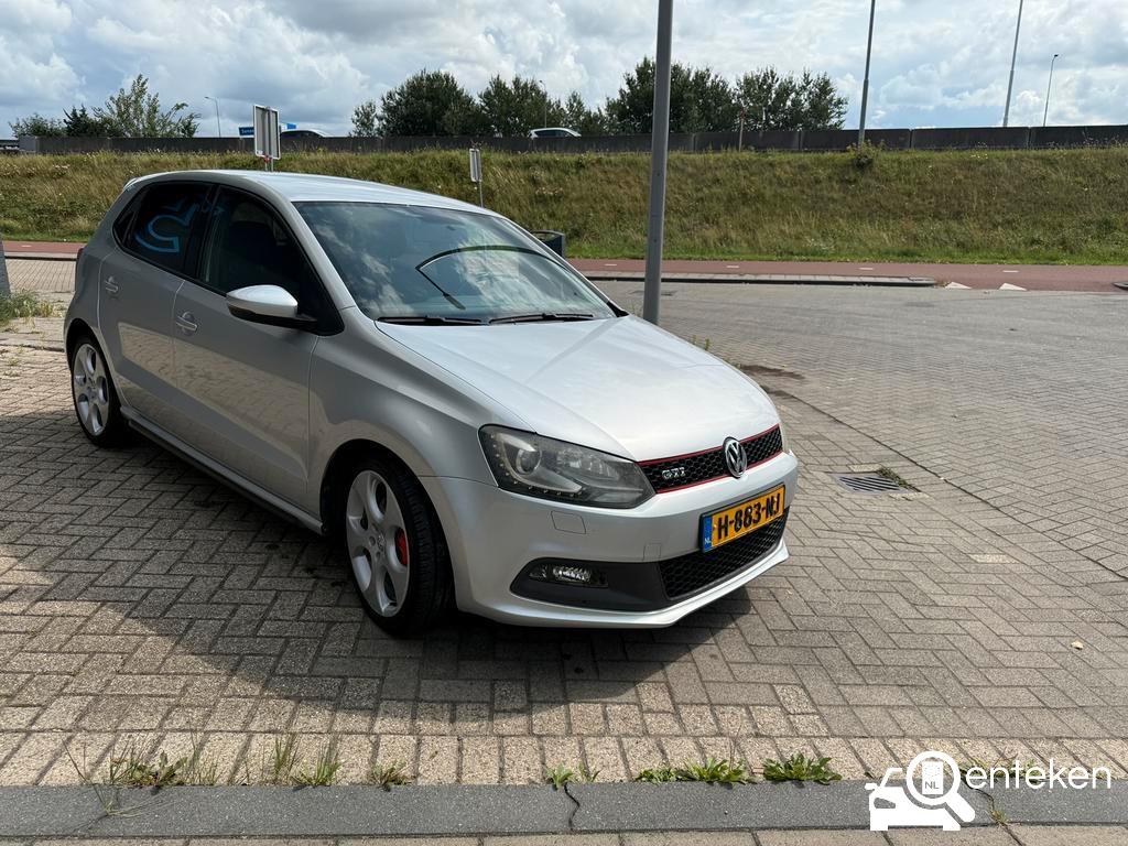 Foto van kenteken H-883-NJ