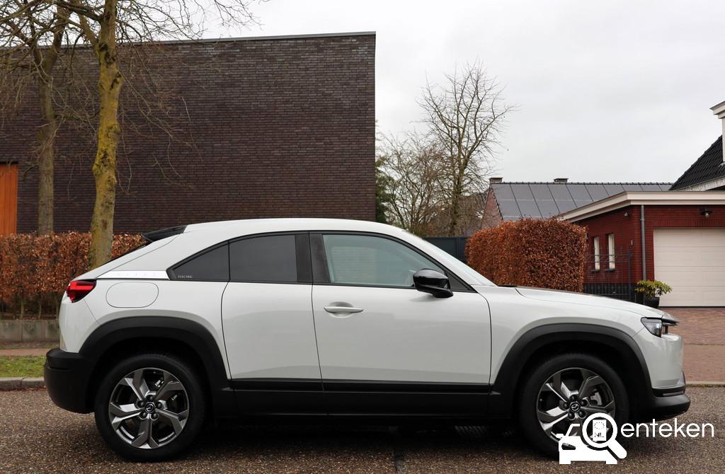 Foto van kenteken L-071-RZ