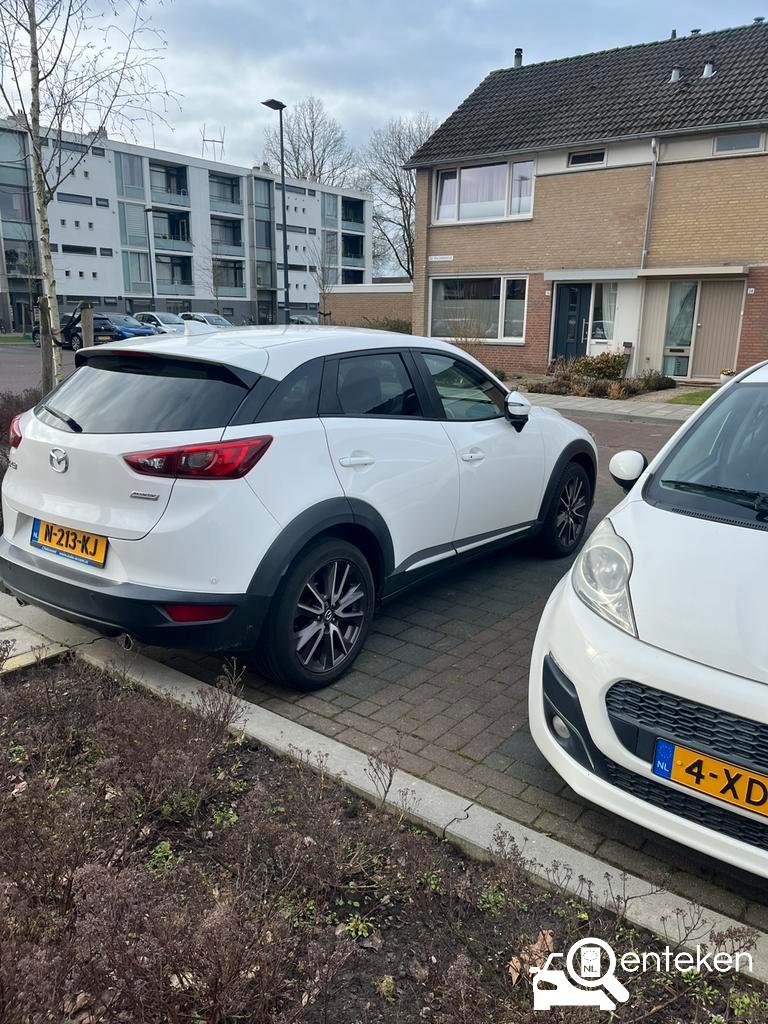 Foto van kenteken N-213-KJ